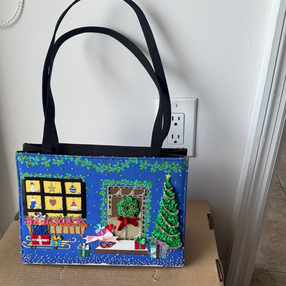 Berek whimsical Holiday handbag. - Picture 2 of 9